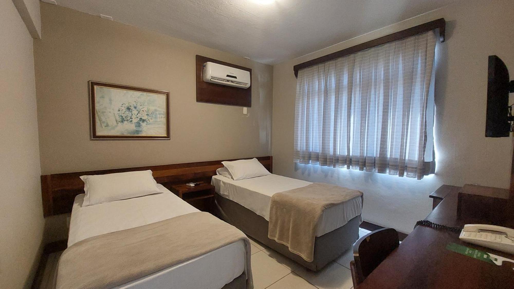 ג'וינוויל Principe Hotel מראה חיצוני תמונה