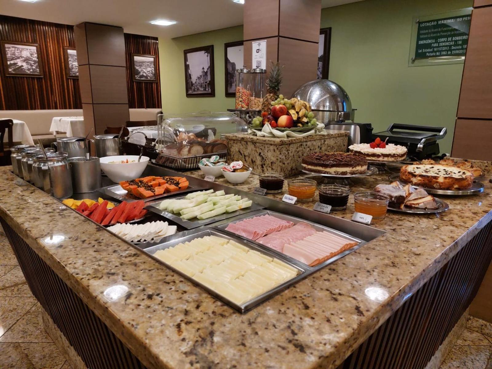 ג'וינוויל Principe Hotel מראה חיצוני תמונה